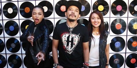 Ngeri! Band Kotak Sabet 4 Platinum Dalam Sebulan