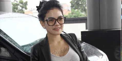 Nikita Mirzani Sudah Tinggalkan Kantor Polisi
