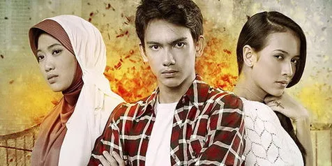 Official Trailer dan Poster 'SANG MARTIR' Dirilis