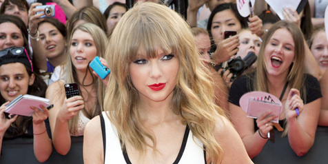 Pacar Baru, Taylor Swift temukan Pengganti Harry Styles? - KapanLagi.com