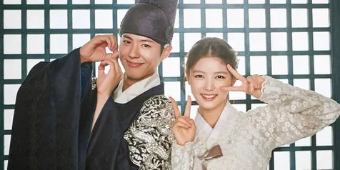 Park Bo Gum & Kim Yoo Jung Duduk Bersama di 'Baeksang Awards'