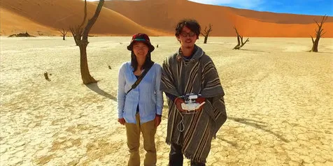 Pasangan Ini Abadikan 400 Hari Honeymoon Dengan Drone, Hasilnya?
