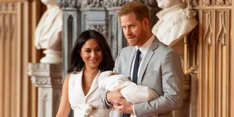 Penampilan Perdana Meghan Markle di Sela-Sela Cuti Melahirkan