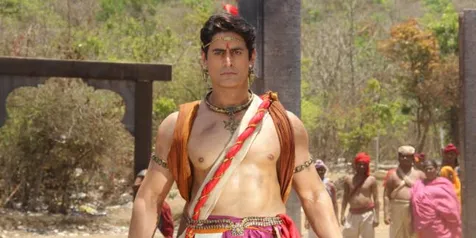 Perankan 'Ashoka' Versi Dewasa, Mohit Raina Banjir Pujian