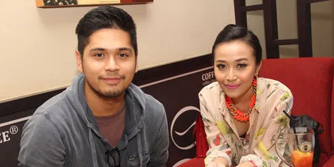 Petra Sihombing Serius Jadi Rocker