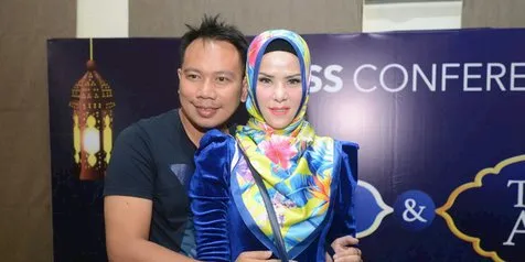 Pisah, Angel Lelga Jaga Hubungan Baik dengan Anak-Anak Vicky Prasetyo