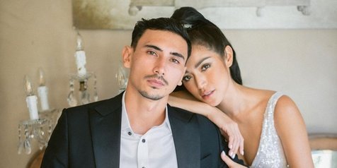 Jessica Iskandar dan Vincent Verhaag Pamer Pas Foto Buku Nikah, Calon Pengantin yang Makin Serasi
