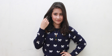  Prilly  Latuconsina Bergaya Dengan Rambut  Baru Cantik 