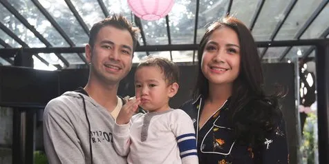 Raffi Ahmad Beri Kejutan Romantis Untuk Gigi, Dibalas Dengan Ciuman