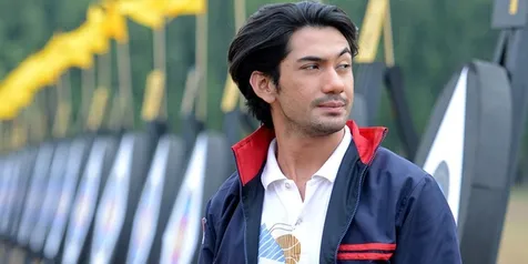 Reza Rahadian Bangga Bisa Jadi 'Cucu' BJ Habibie