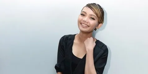 Rina Nose Curhat Alasan Melepas Hijab Kepada Deddy Corbuzier