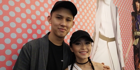 Rinni Wulandari - Jevin Julian Ungkap Perjalanan Cinta 