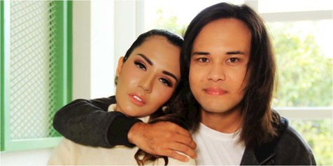 Ingin Ubah Nasib, Anak Deddy Dores Diajak Duet Oleh Penyanyi Cantik Ini