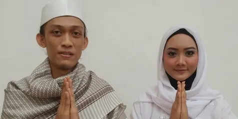 Sambut Lebaran Idul Fitri, Duo Chika dan Agus Bagikan Bantuan Sembako untuk Warga Sekitar