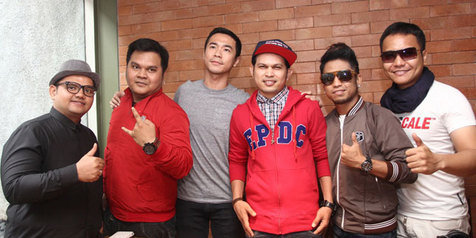 Sandy Thema dan Penta Boyz Sisipkan Musik Kalimantan di 'Negaraku Indonesia'