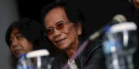 Sebelum Meninggal, Yon Koeswoyo Sempat Minta Dibuatkan Lemari Empat Pintu