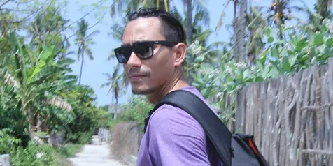 Sejak 2009, Darius Sinathrya Ingin Naik Motor Sabang - Merauke