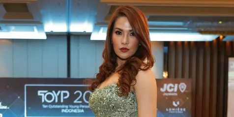 Seperti AHY dan Joe Taslim, Rina Herk Raih Penghargaan Internasional
