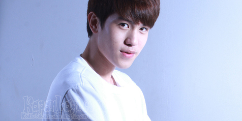 Serius Latihan Vokal, Julian Jacob Ogah Dianggap Jual 