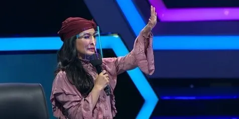 Setop Peserta Voice of Ramadan Ketika Sedang Nyanyi, Iis Dahlia Dibanjiri Hujatan