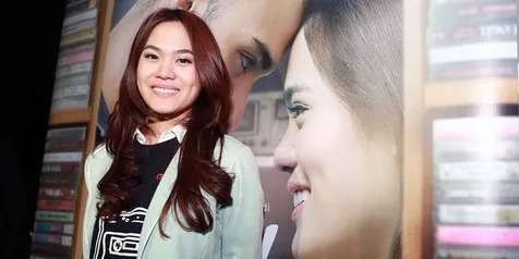 Sheryl Sheinafia Ngaku Lebih Susah Nangis Daripada Cium Cowok