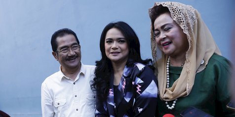 Shezy Idris Tak Pernah Umbar Konflik Rumah Tangga: Selama Ini Kita Pura-Pura Bahagia
