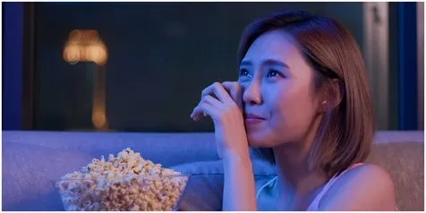 Siapin Tisu, 5 Film Hollywood Tentang Ghosting Ini Bisa Bikin Air Mata Kamu Netes