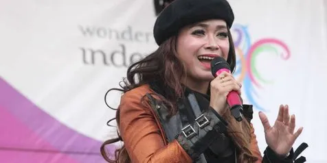 Sintang Siap Berdendang, Ada Tika Zeins di Goyang Kelam Tourism Festival 2019
