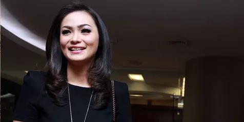 Sudah Berpisah, Chirsty Jusung Masih Galau Hengky Kurniawan?