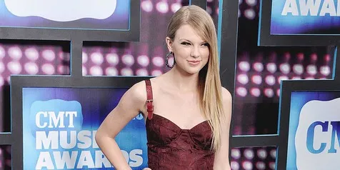 Taylor Swift Ternyata Juga Penggemar Internet Meme!
