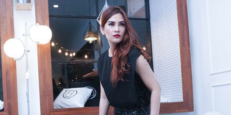 Terinspirasi Cafe di Luar Negeri, Rina Herk Bawa Konsep 