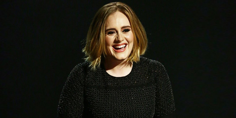 Tiket Konser Ludes Terjual, Adele Sukses Hancurkan Hati 