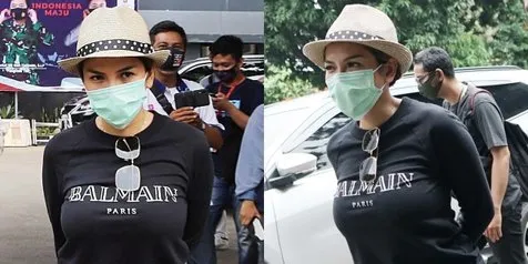 Totalitas Tanpa Sponsor Untuk Program Nikah Gratis, Nikita Mirzani Doakan Rumah Tangga Peserta Langgeng