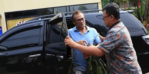 Usai Proses Penyidikan, Tio Pakusadewo Resmi Jalani Rehabilitasi Narkoba