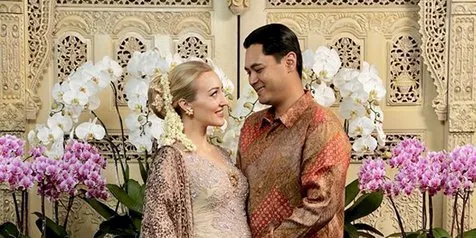 Varsha Strauss & Panji Trihatmodjo Gelar Upacara 7 Bulan Kehamilan, Dihadiri Bambang