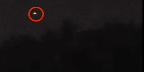 VIDEO: Saat Badai Tiba, Mendadak Muncul Bola Api Misterius