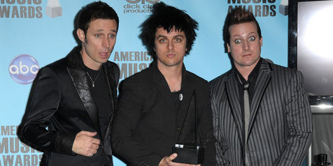 Vokalis Green Day Curhat Tentang Narkoba, Fakta Unik 