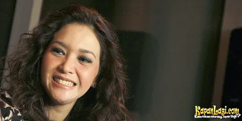 Selfie Bareng Krisdayanti, Maia Estianty Pasang Muka Bantal