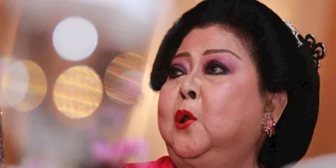 Waldjinah, Dari Sakit Pencernaan Sampai Pakai Kursi Roda