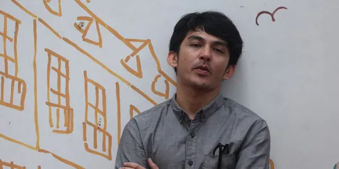 Yoga Pratama Nyanyikan Lagu Bahasa Sumba di Film Barunya