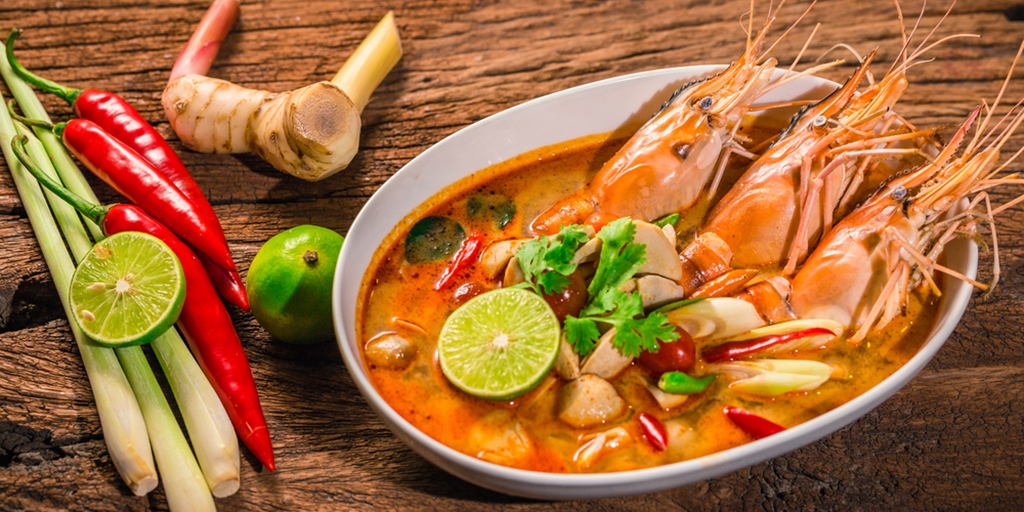 These 5 Foods Often Appear in Thai Dramas: Tom Yum - Pad Thai