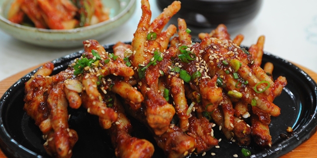 Many People Don't Know, Here are 5 Benefits of Consuming Chicken Feet for Health and Facial Beauty