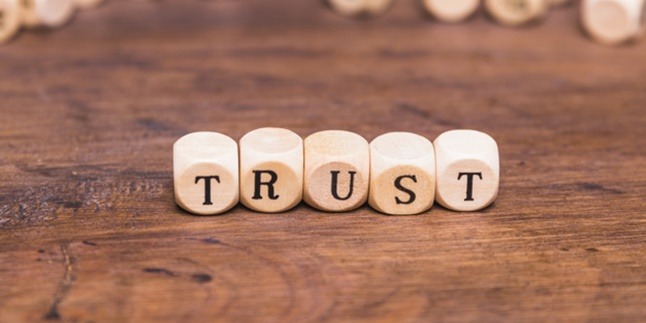 55 Meaningful Quotes about Trust, Strengthening Relationships