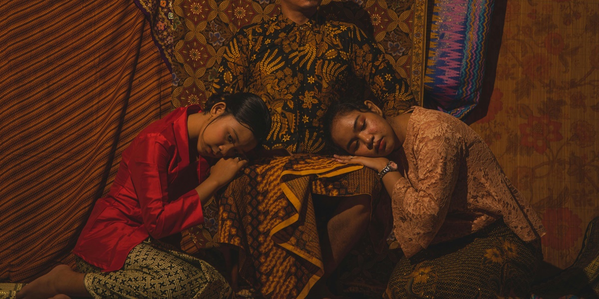 6 Meaning of Dreaming Wearing Red Kebaya According to Javanese Primbon, Could Be a Good Omen