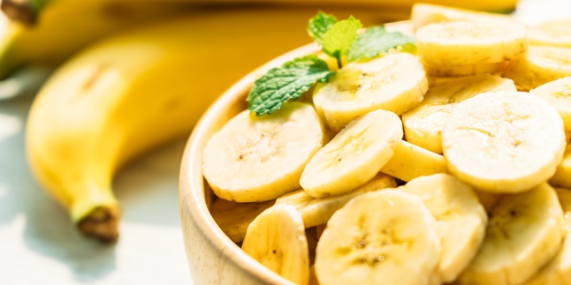 7 Benefits of Bananas for Babies, Improving Bone Health - Vision