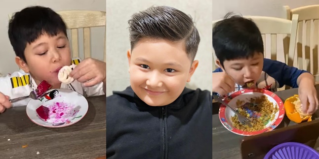 7 Unique Photos of Deswita Maharani and Ferry Maryadi's Children, Eating Rice with Orange - Chicken Noodles with Mango