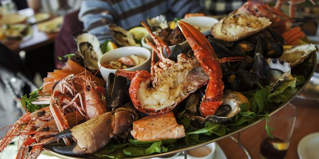 8 Delicious Seafood Dishes Recommendations, Perfect with Warm Rice