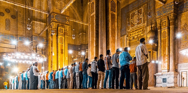 9 Special Virtues of Tahiyatul Masjid Prayer, Can Reflect Piety and Faith