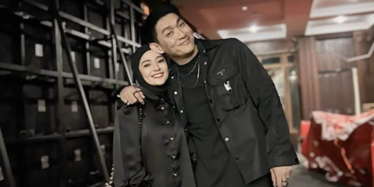 9 Stunning Photos of the Luxurious Kitchen in Ifan Seventeen and Citra Monica's Home Like European Models
