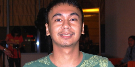 Raditya Dika, Penggila Hewan Dalam Buku - KapanLagi.com